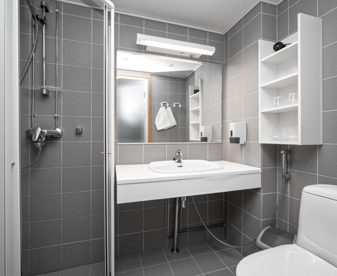 Ski-Inn Hotel Pyhaetunturi Екстериор снимка